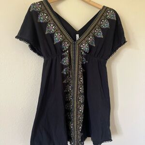 RARE Y2K Free People Black Embroidered V-Neck babydoll dress or Tunic.